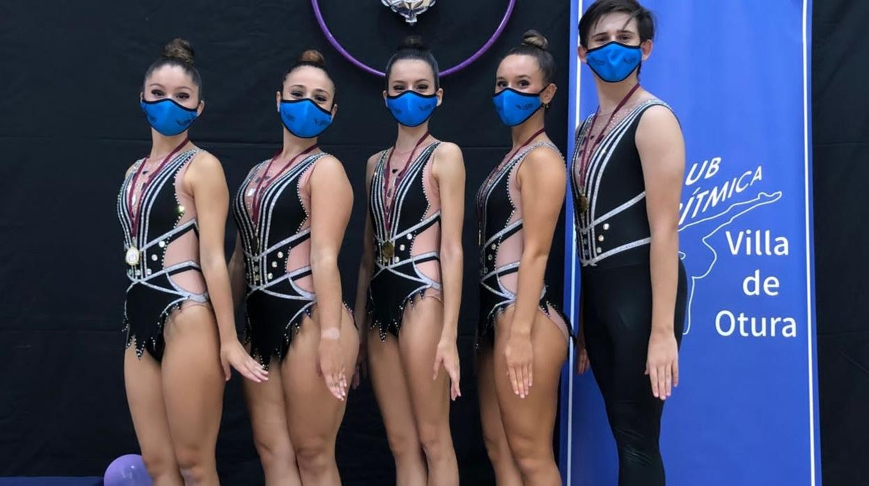 La plantilla del equipo sénior del Liceo Córdoba logró un bronce en Otura (Granada)