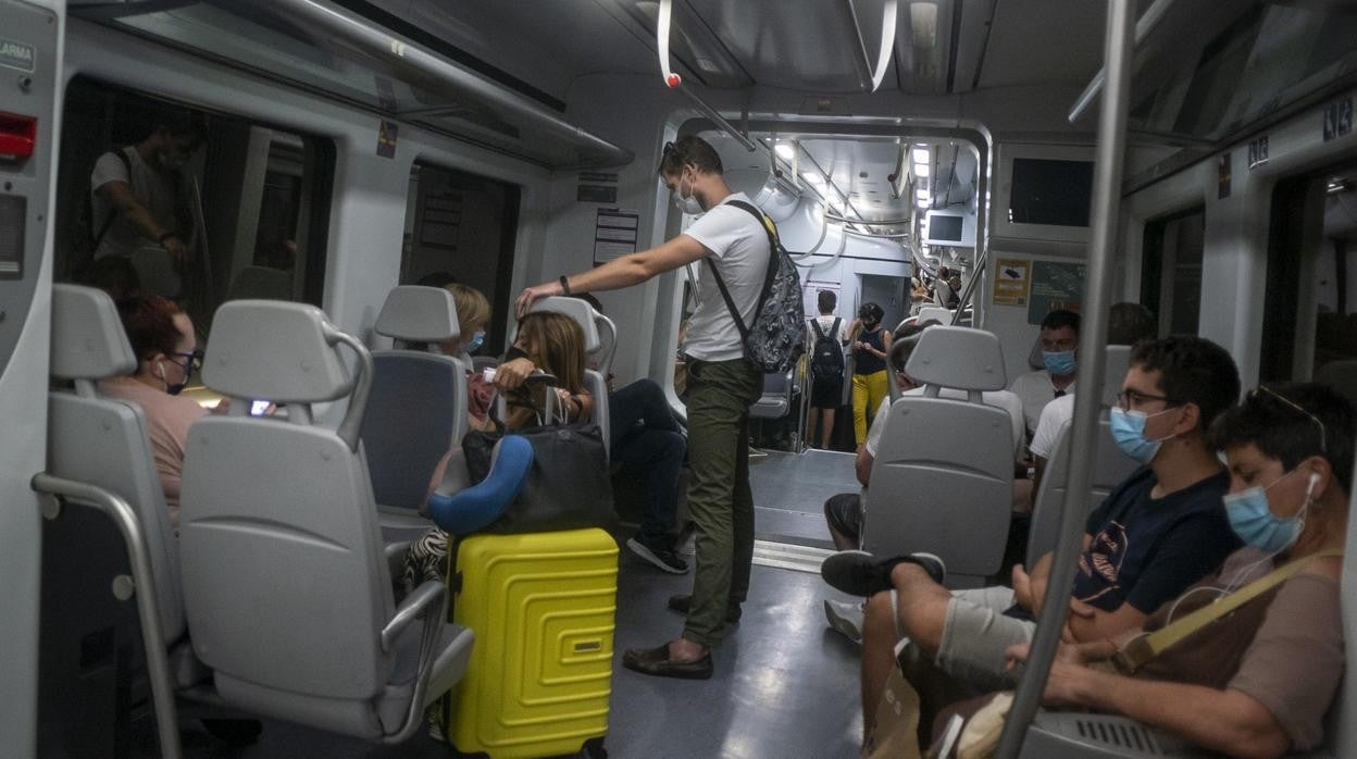 El tren de Cercanías llega hasta Fuengirola