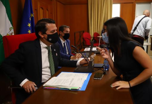 Bellido, con Cintia Bustos (PP)