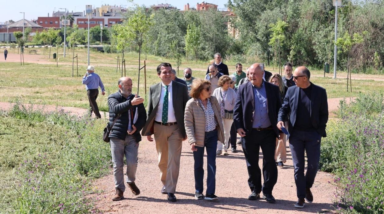 El alcalde y el edil de Urbanismo han recepcionado este lunes la primera fase del parque de Levante