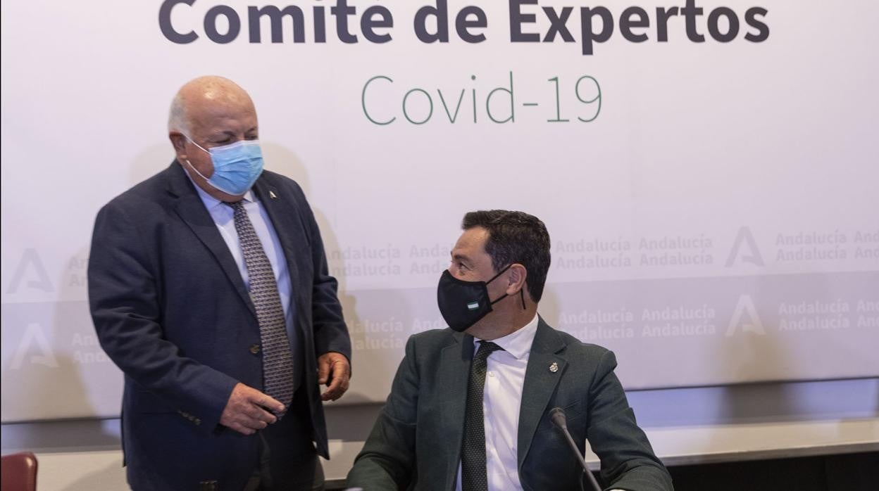 Jesús Aguirre y Juanma Moreno en una de las reuniones del comité de expertos