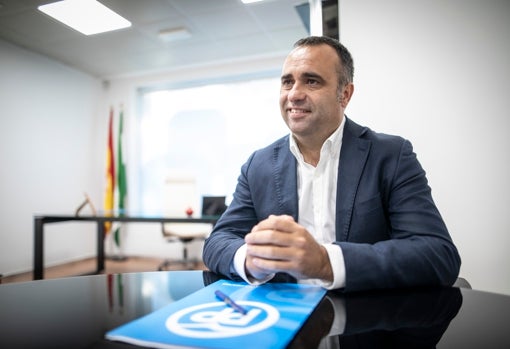 El presidente del PP de Granada, Francisco Rodríguez, en una imagen de la entrevista