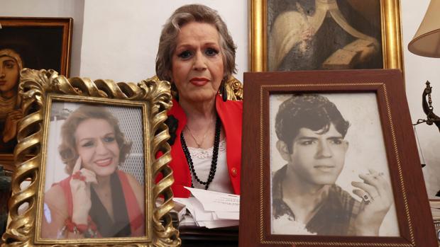 Manolita Chen: mil vidas de la primera mujer transexual de España que fue madre