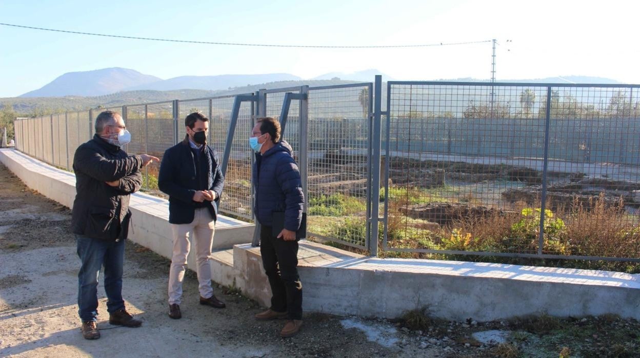 Visita a las obras del vallado perimteral de la Villa del Mitra de Cabra