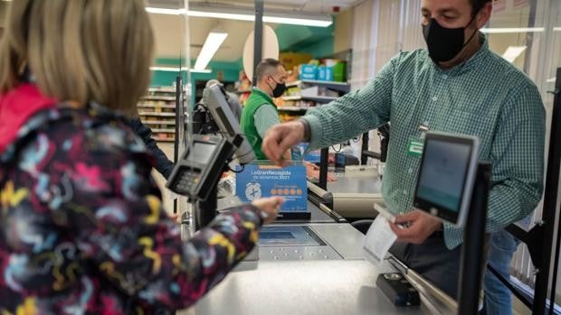 Mercadona oferta en Córdoba y La Carlota dos puestos de trabajo temporales a tiempo parcial