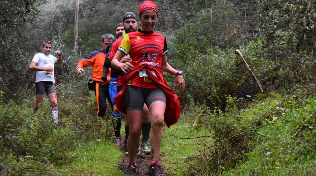 Varios corredores, durante el Trail Los Agujetas de Villafranca antes de la pandemia