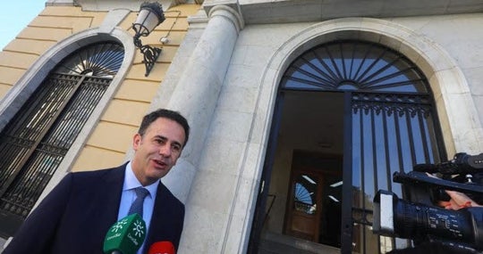 García Gallardo a la salida de los Juzgados