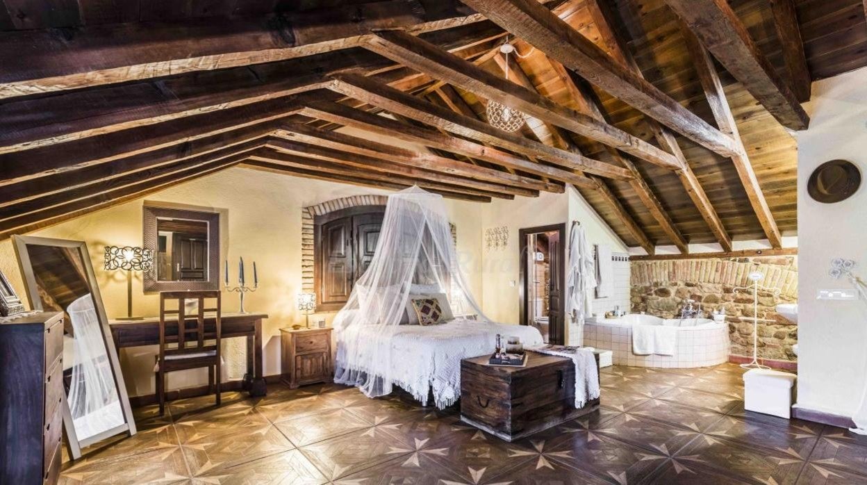 Habitación de una casa rural en Jaén