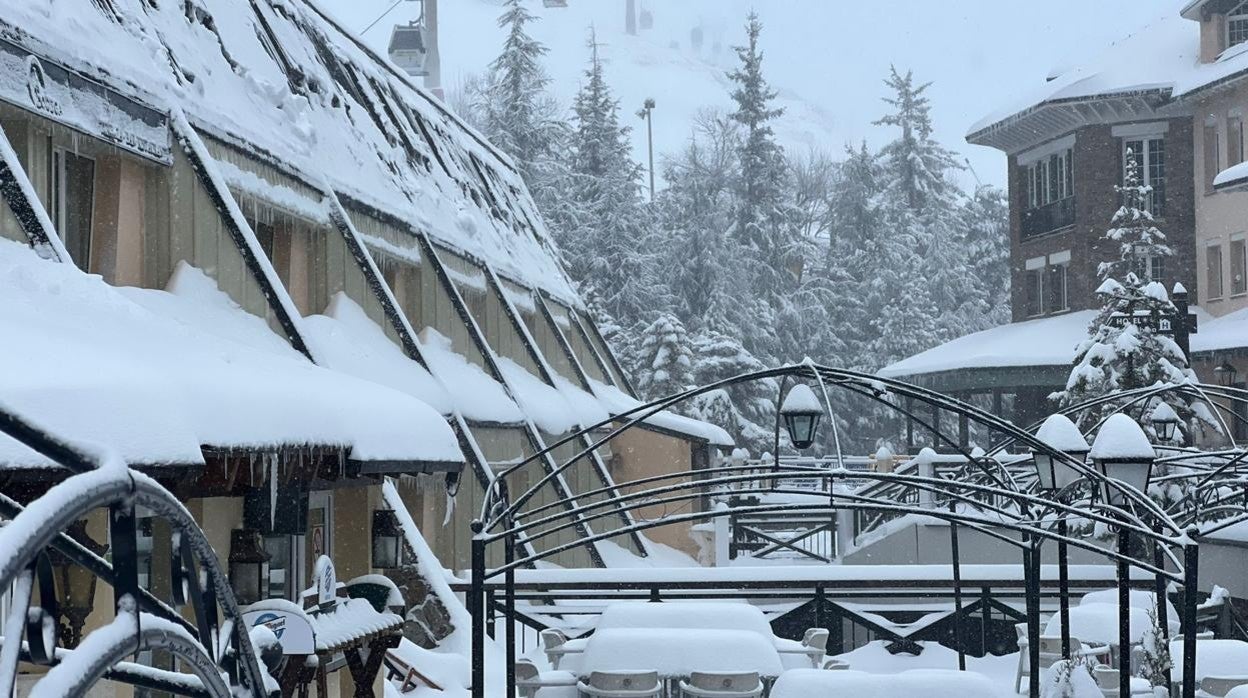 Sierra Nevada este viernes tras la nevada
