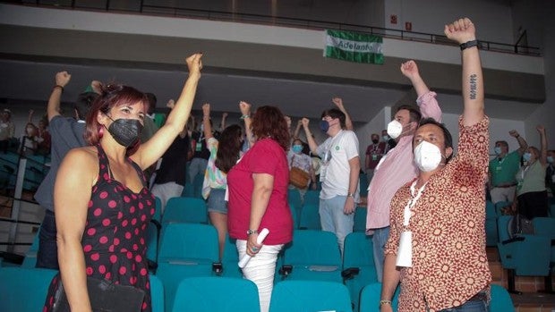 Teresa Rodríguez, elegida por unanimidad candidata a la Presidencia de la Junta en las primarias