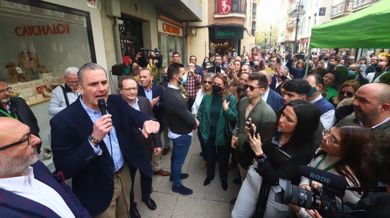 El diputado de VOX Javier Ortega Smith en la inauguración de la nueva sede en Córdoba