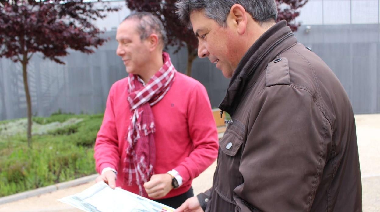 Presentación de los nuevos diseños para las casetas en la Feria del Santo de Montilla