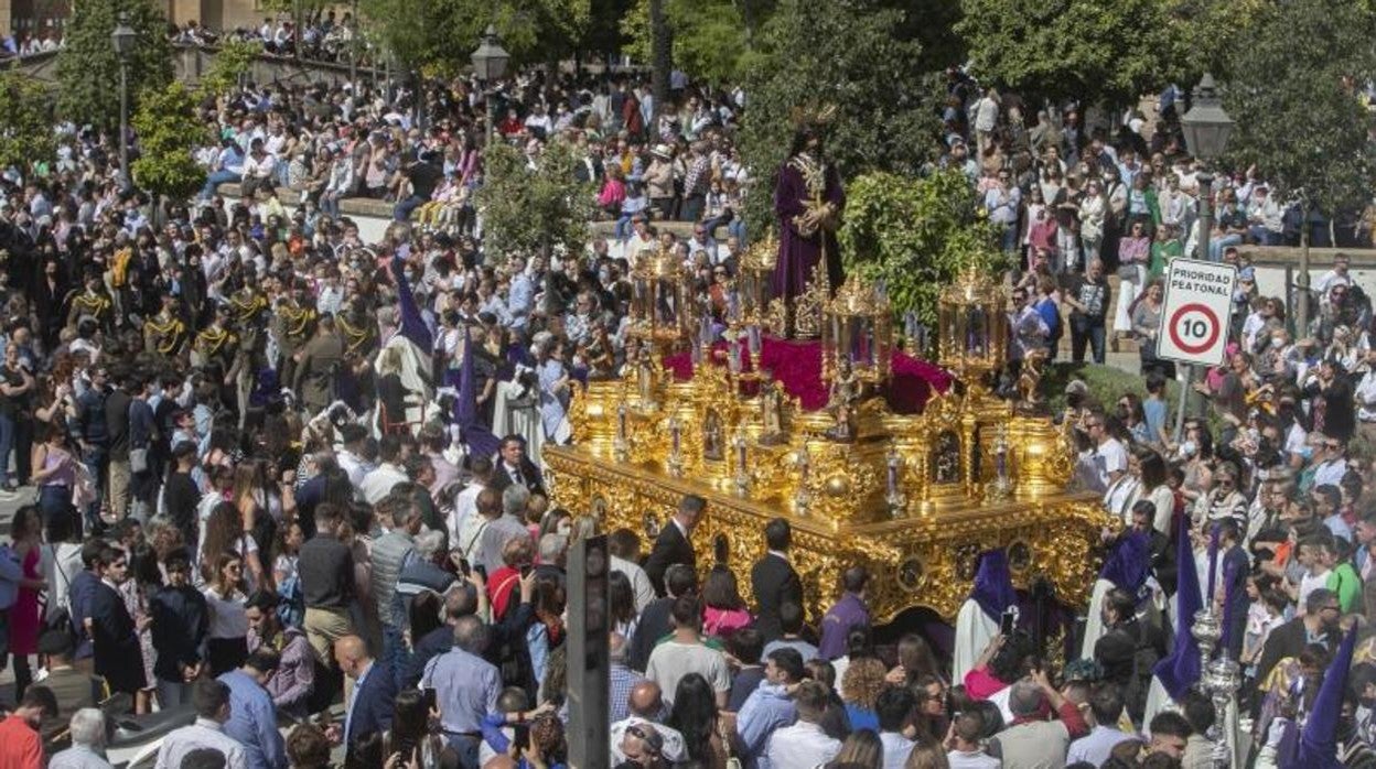 Procesión del Rescatado por las calles de Córdoba