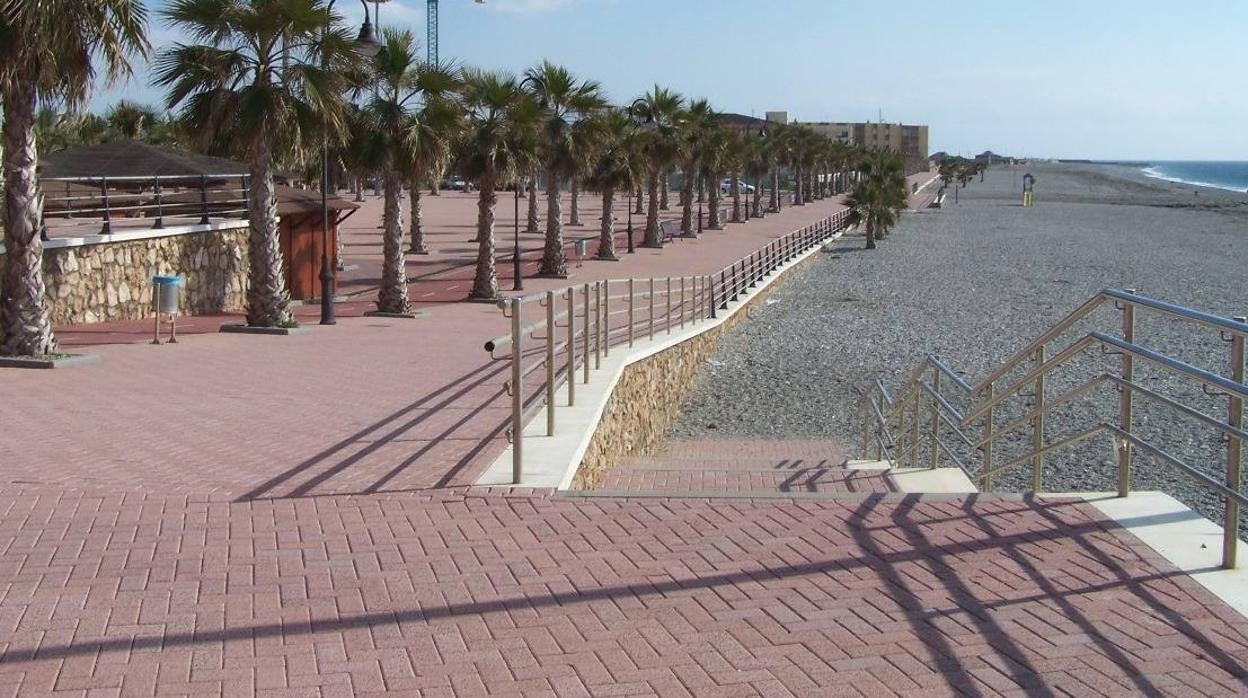 Paso marítimo de Adra