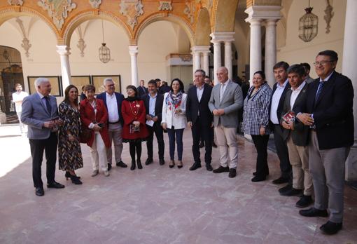 Espadas, junto a Ruiz, Amo y González Calvo