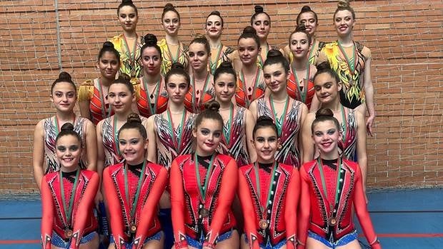 El Club Liceo Córdoba luce medallas en los torneos de Granada y Huelva