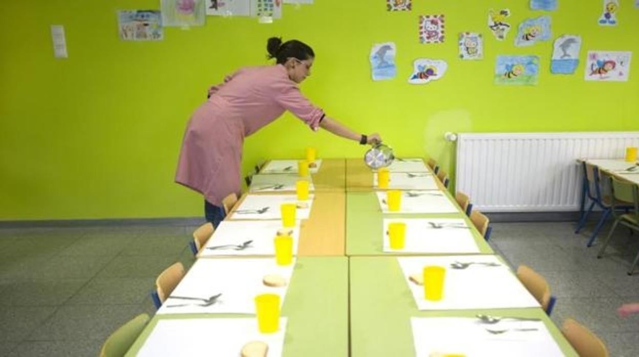 Un comedor escolar en una imagen de archivo