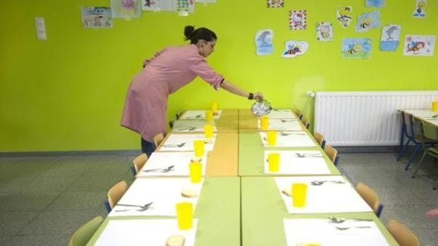 Más de 250.000 niños pobres en Andalucía, sin beca comedor