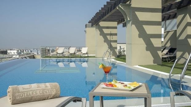 Diez hoteles con piscina en Córdoba para relajarse