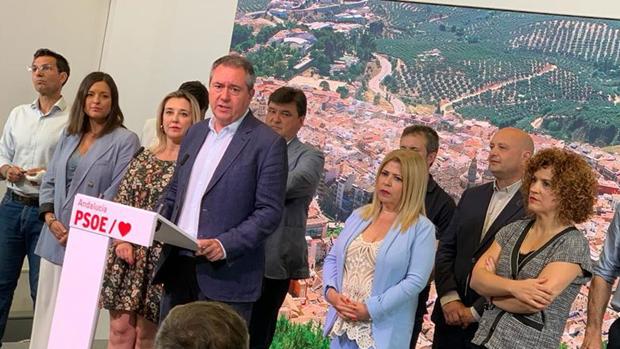 El PSOE cree que su bajada de votos en las elecciones de Andalucía es culpa de las políticas sociales del PP