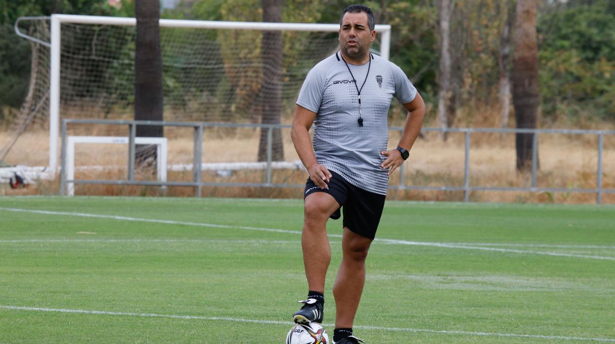 El entrenador del Córdoba CF, Germán Crespo