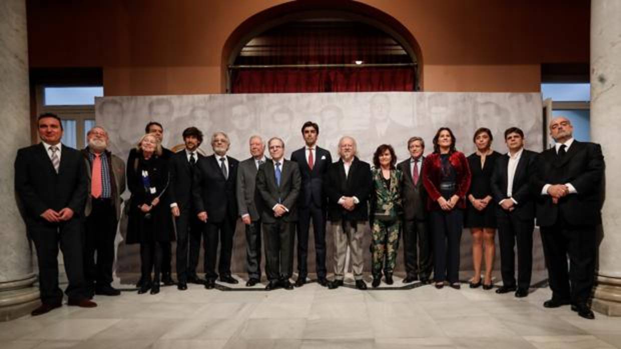 Foto de familia del homenaje