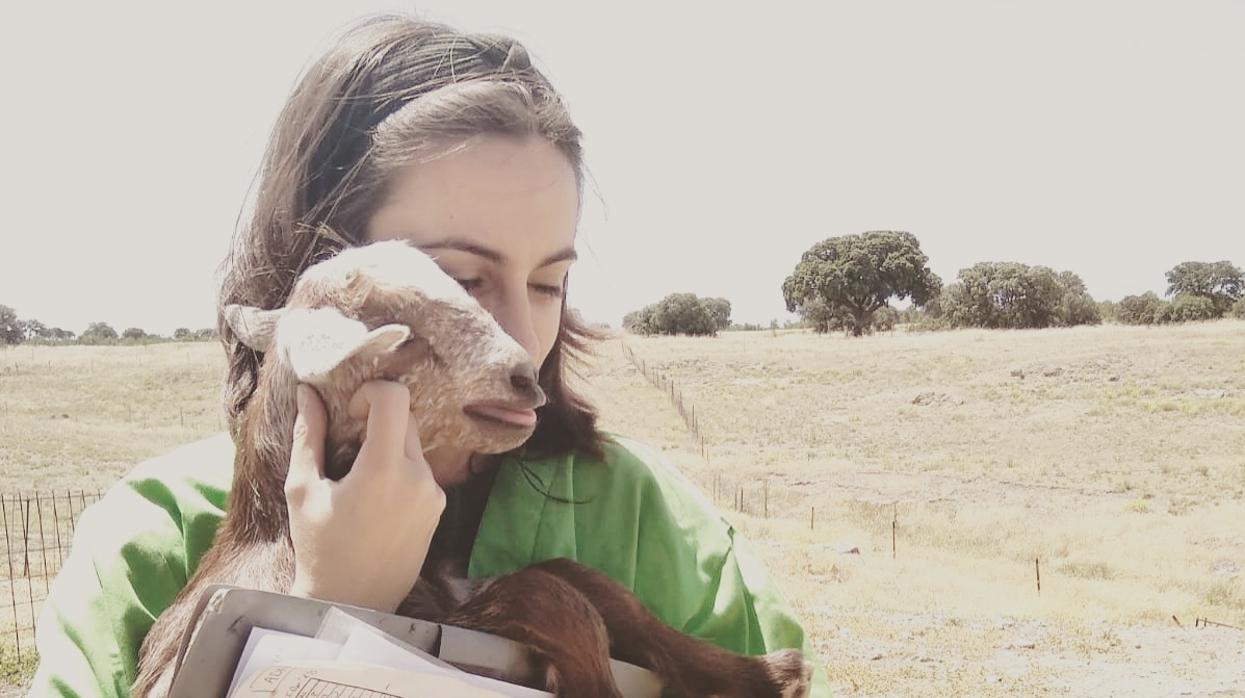 La escritora María Sánchez es veterinaria rural