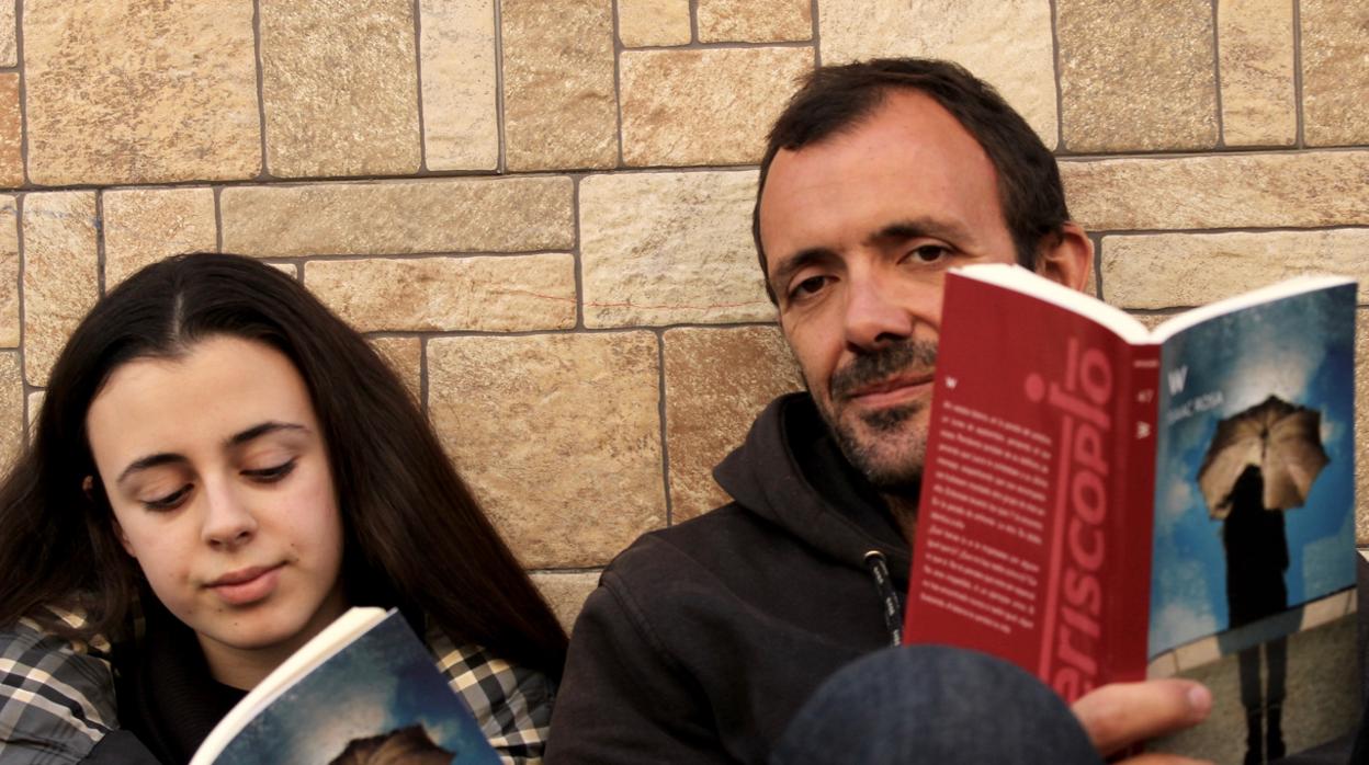 Olivia e Isaac Rosa, autores de «W»