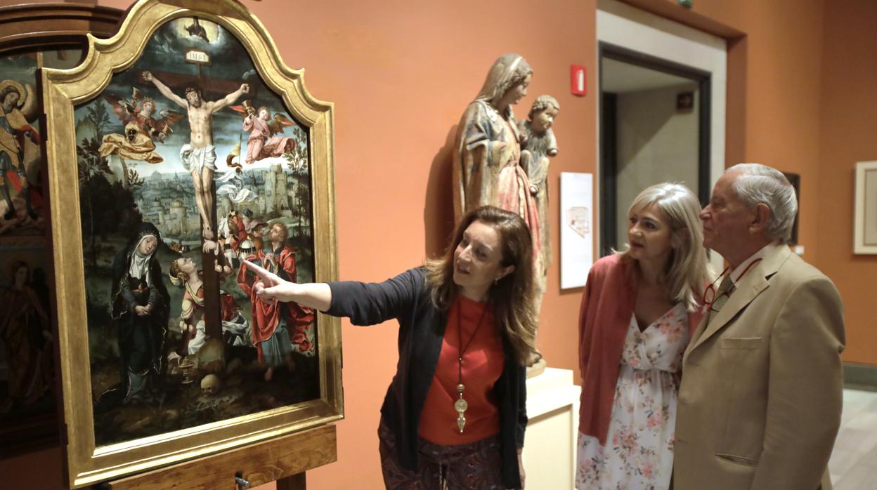 Valme Muñoz, Patricia del Pozo e Ignacio Moreno Villa, este miércoles en el Bellas Artes