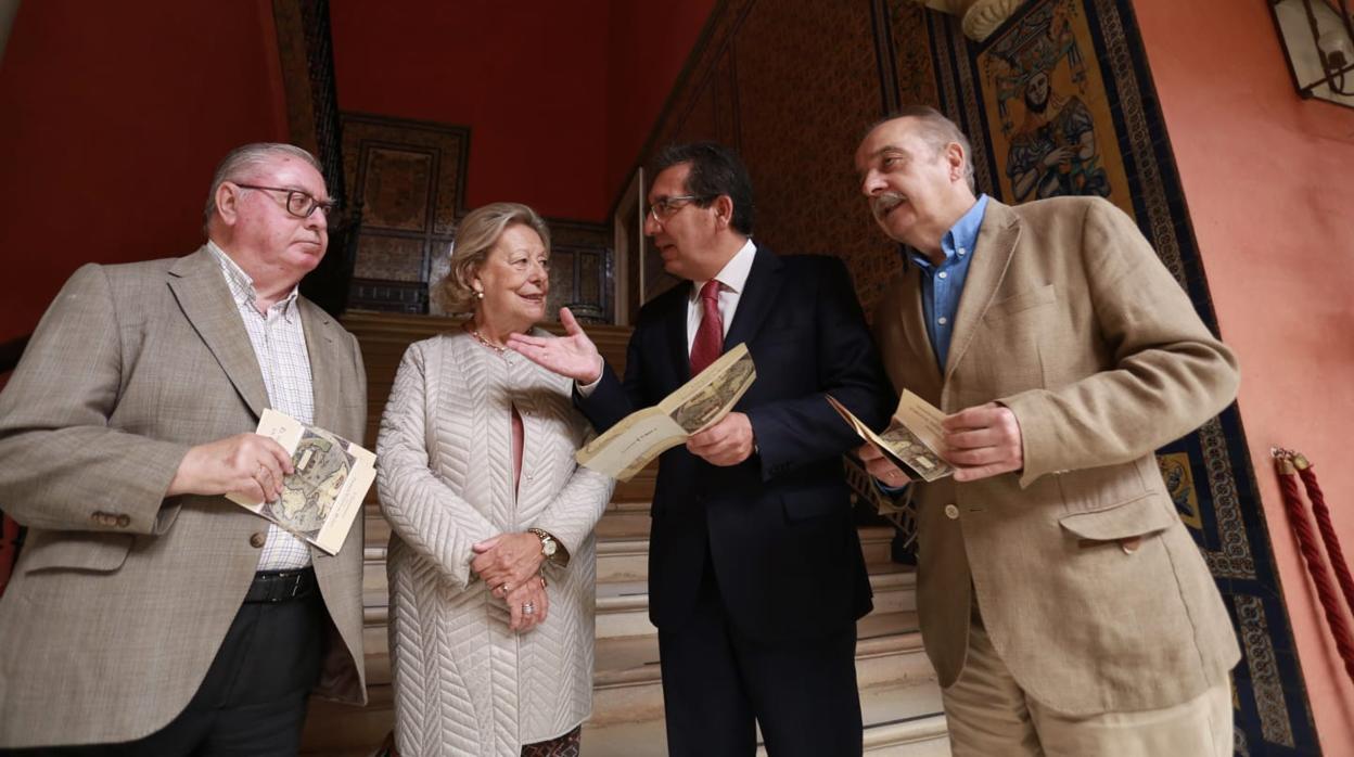 Luis Navarro, Enriqueta Vila, Antonio Pulido e Ismael Yebra este martes en al Fundación Cajasol