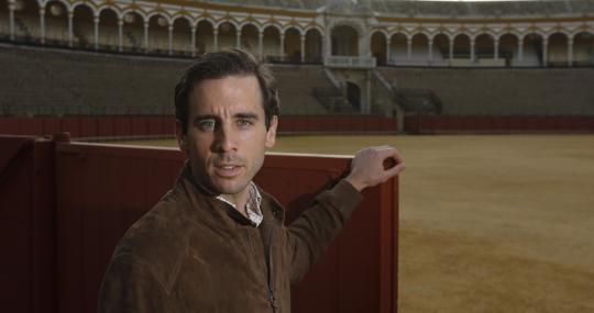 Juan Ortega, en el portón del patio de cuadrillas