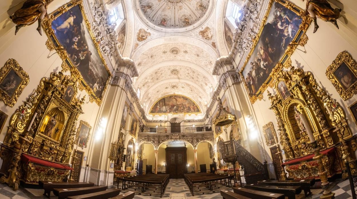 Interior de la Iglesia de San Jorge del Hospital de la Santa Caridad, un monumento que impresionó a Rainer Maria Rilke