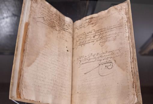 Autógrafo de Cervantes que se muestra en la exposición