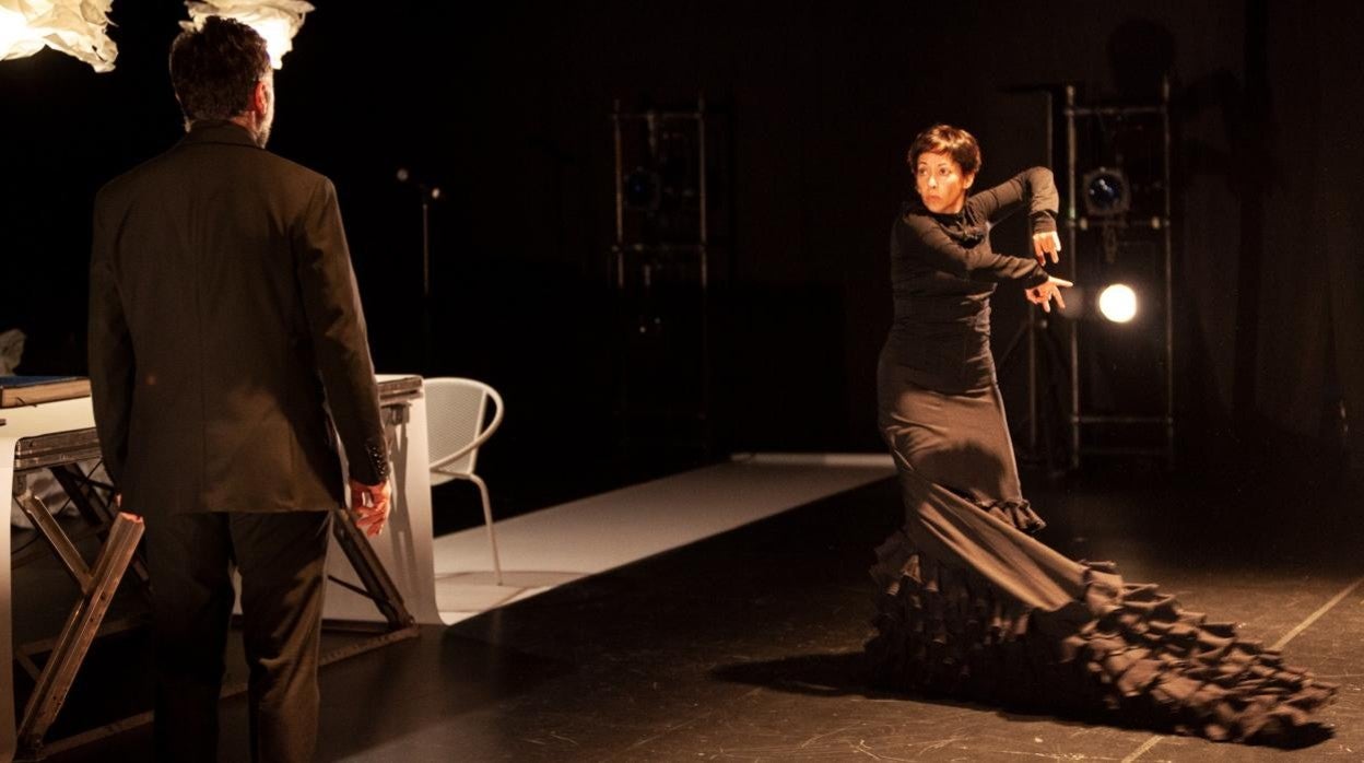 David Montero y Belén Maya en un pasaje de la obra que se estrena en el Teatro Central