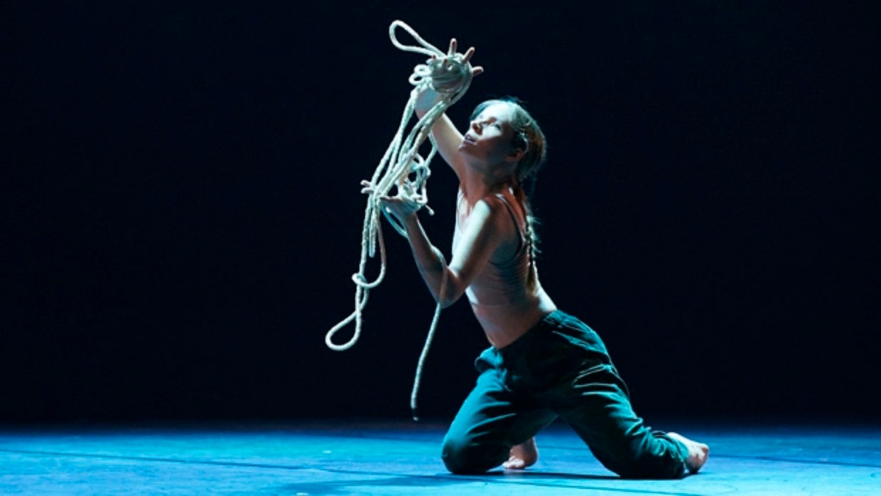 La bailarina con discapacidad visual Ana Urréjola que ha ganado el accésit del Certamen Coreográfico Escena Mobile