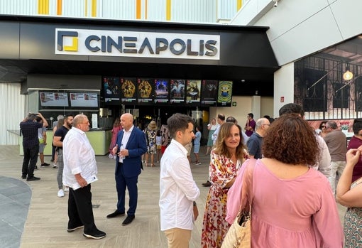 El cine Cineápolis de Dos Hermanas ha acogido el preestreno