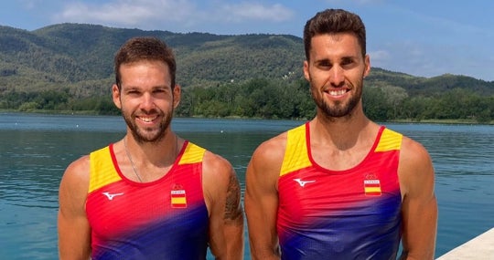 Los remeros sevillanos Javier García y Jaime Canalejo