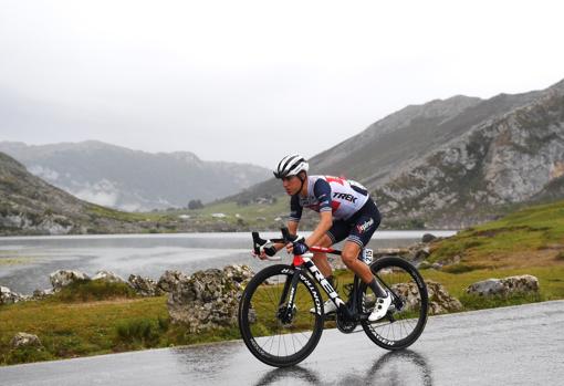 El nebricense en la etapa de los Lagos de Covadonga