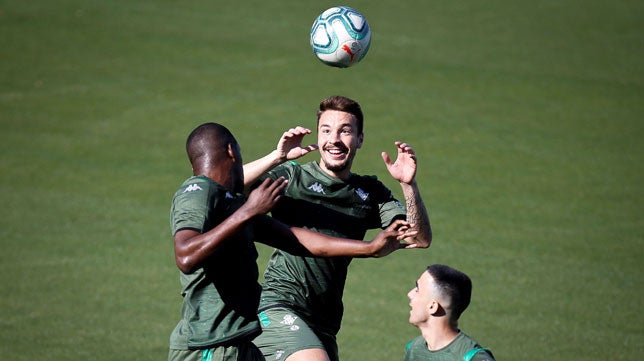 La alineación del Betis ante el Levante: cinco cambios en el once respecto al partido contra el Espanyol