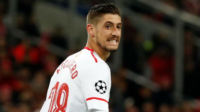 Escudero, opción para sustituir a Navas en el lateral derecho