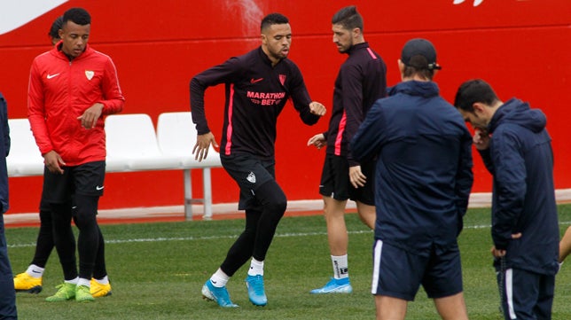 En-Nesyri no se entrena antes de que el Sevilla FC viaje a Miranda
