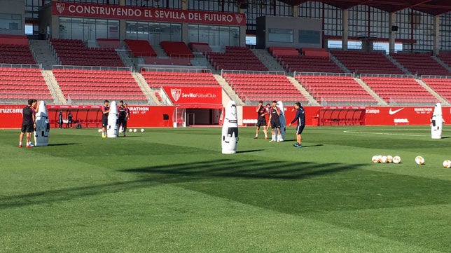 El Sevilla vuelve al trabajo con la baja de Vaclik
