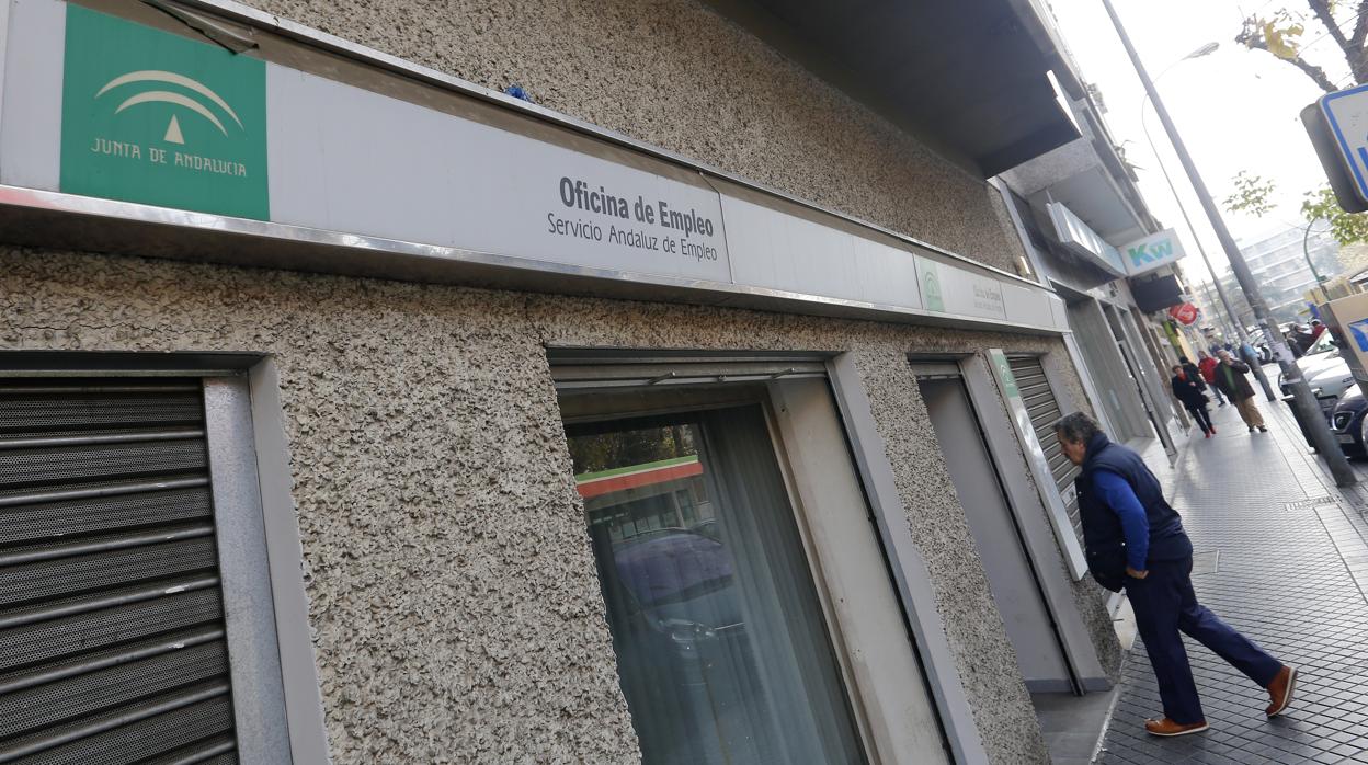 Linares, La Línea, Sanlúcar de Barrameda, Jerez de la Frontera y Córdoba, los municipios con más tasa de paro