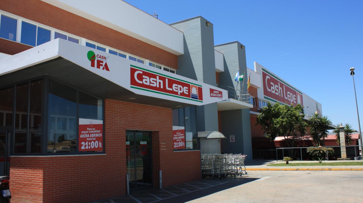 El grupo de Lepe tiene tres marcas: ElJamón (supermercados), Cash Lepe (cash & carry) y Maxico (gran formato)