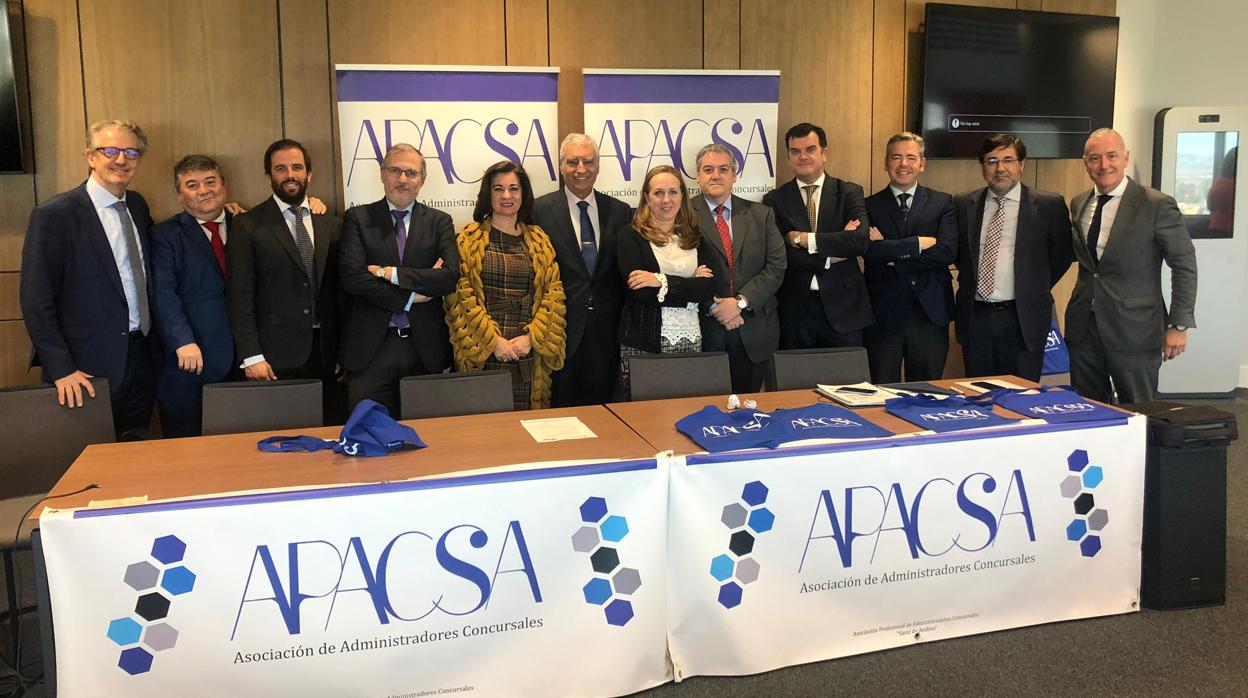 Junta drectiva de la Asociación Profesional de Administradores Concursales «Sainz de Andino» (Apacsa)