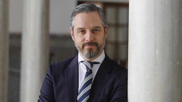 Juan Bravo, consejero de Hacienda: «En lo económico no creo que Andalucía pueda soportar otro confinamiento»