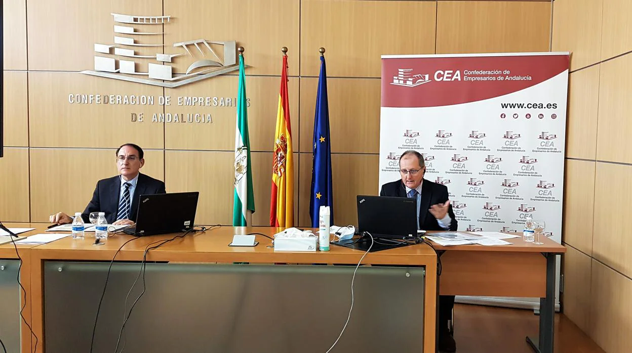 Javier González de la Lara, presidenete de la CEA, y Luis Fernández-Palacios, secretario general