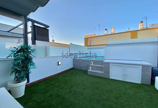 Terraza con piscina en San Lorenzo