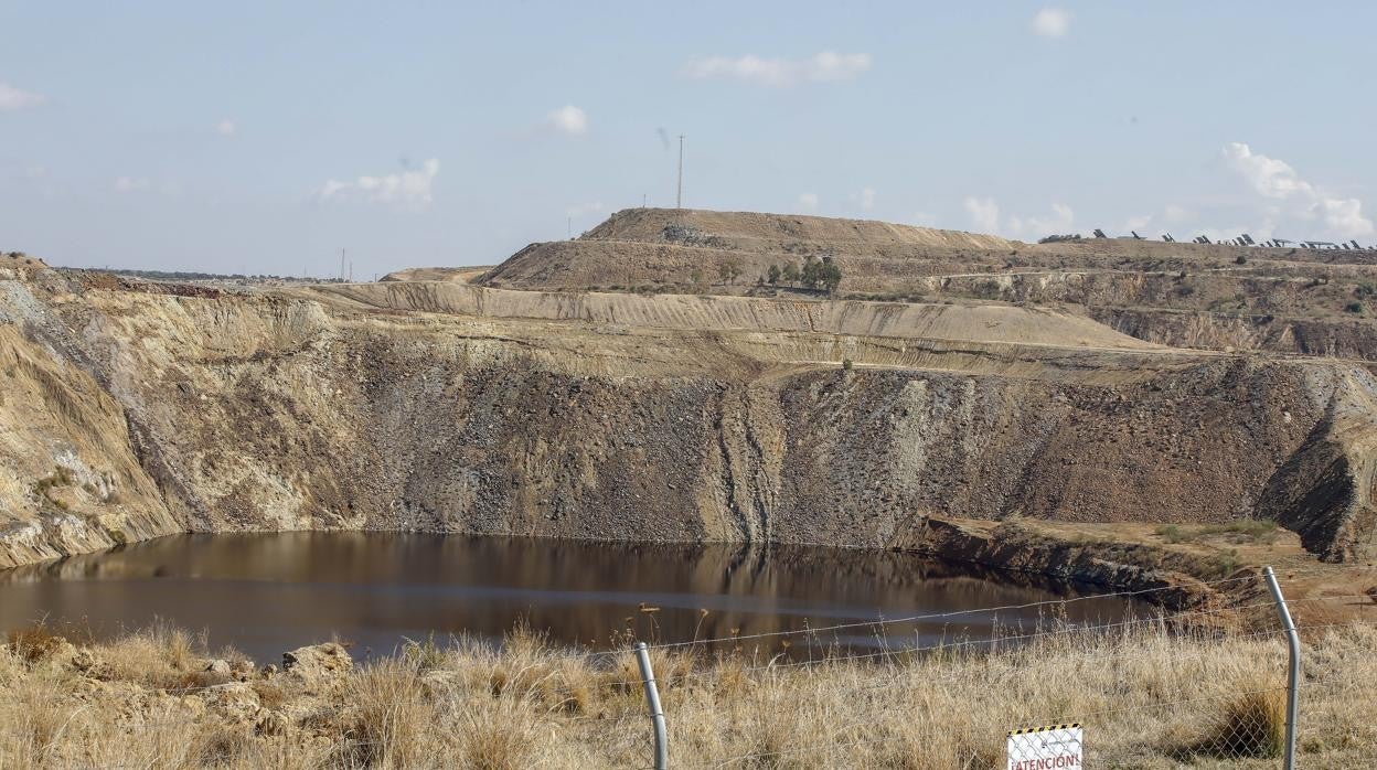 Mina de Aznalcóllar, cuya explotación la Junta adjudicó en 2015 a Minera los Frailes, constituida por Grupo México y Minorbis