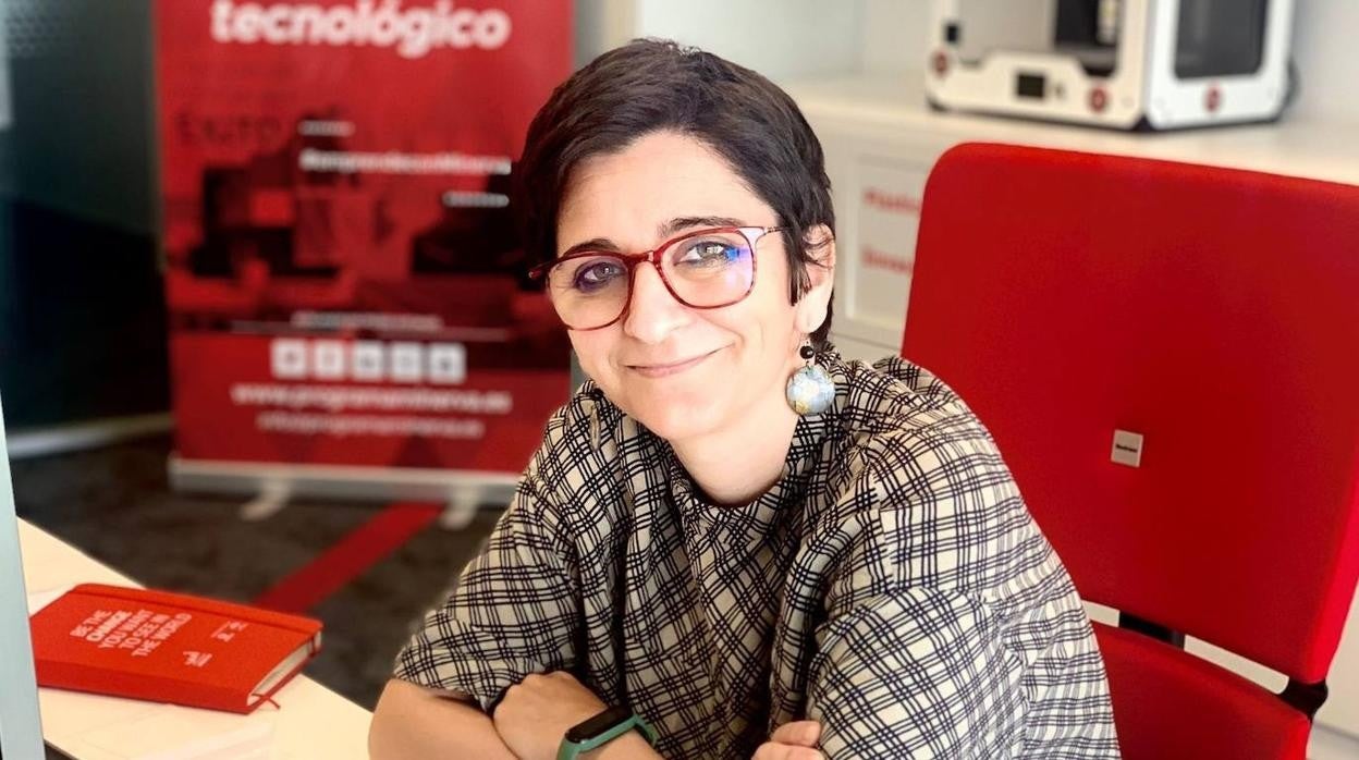 La ingeniera de telecomunicaciones Gracia Catalina es directora del Programa Minera desde 2014